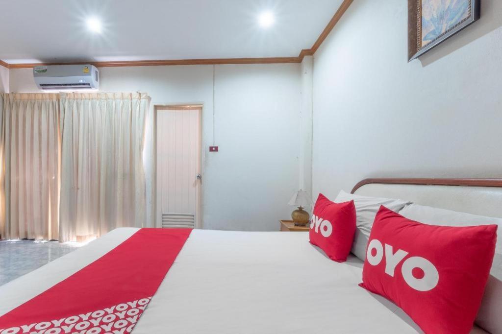 Oyo 1125 Chokdee Inn Pattaya Exterior photo