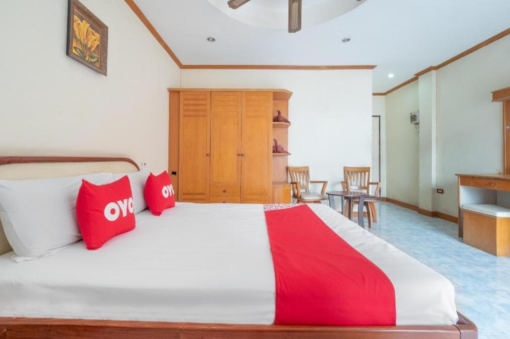 Oyo 1125 Chokdee Inn Pattaya Exterior photo